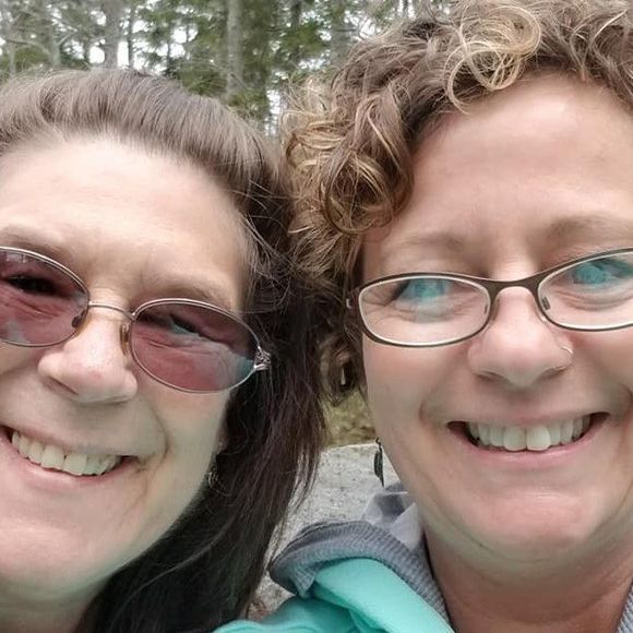 Meet your Posher, Cathy - Picture 1 of 1